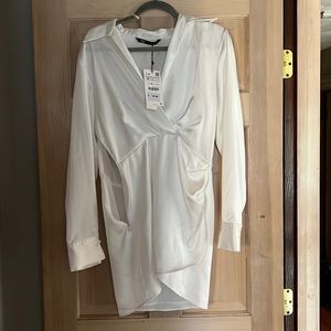 ZARA BRAND NEW / Short Satin Effect Dress / Size M / never worn